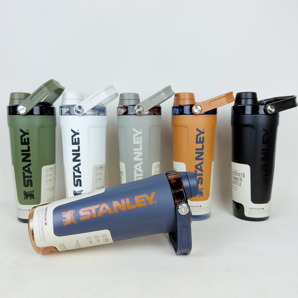 شیکر استنلی اورجینال 590 میل مدل ACTIVATE SHAKER BOTTLE مخزن دار