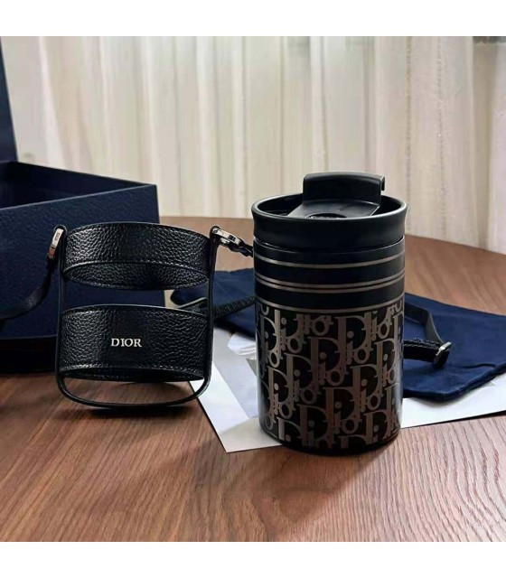 تراول ماگ اورجینال دیور DIOR